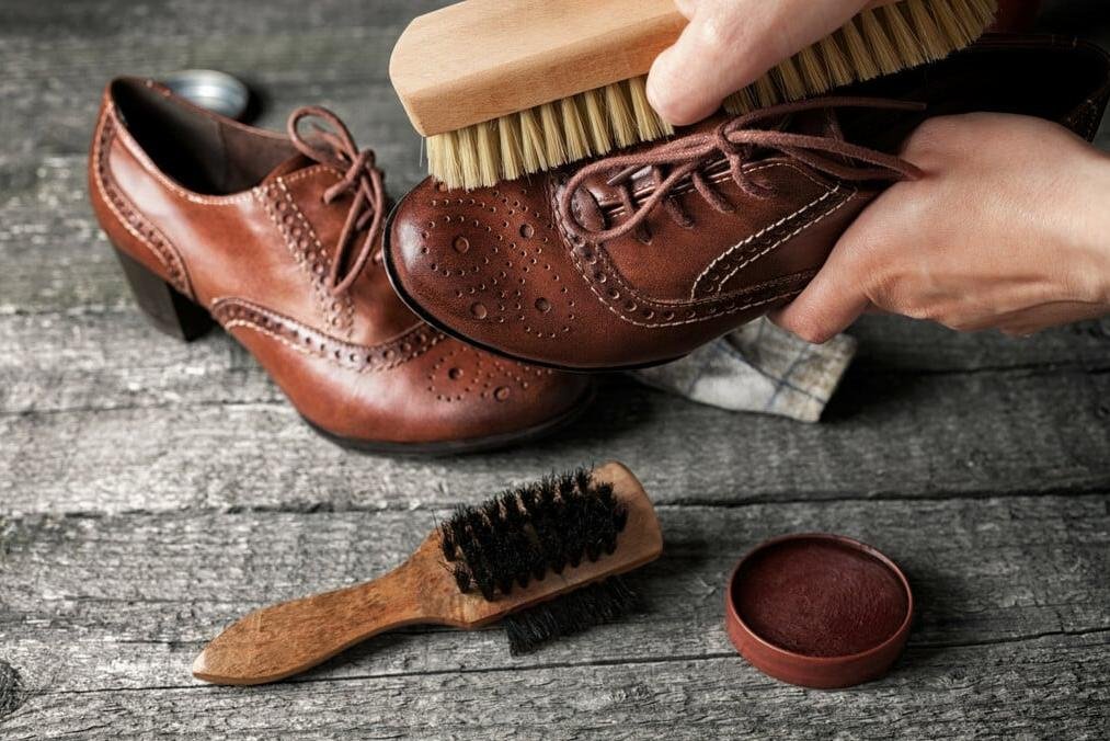 chaussures en cuir